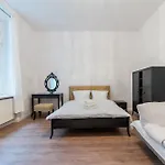Heart Of By Bookinghost Apartment Poznan