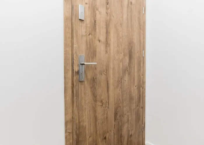 Heart Of By Bookinghost * Poznan