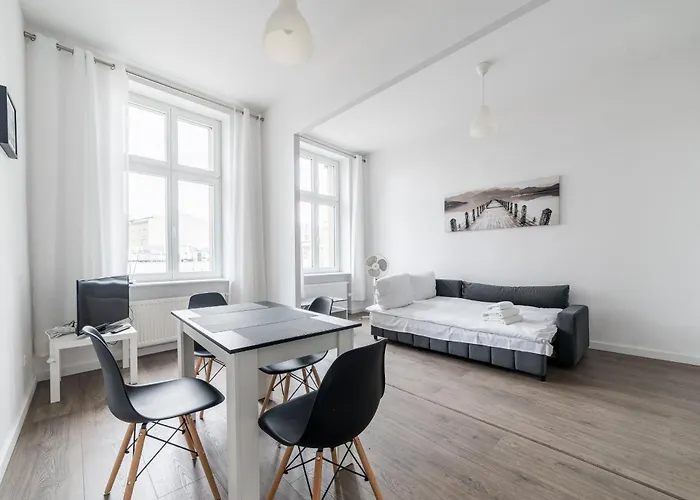 Heart Of By Bookinghost * Poznan