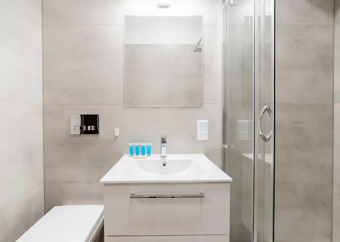 Heart Of By Bookinghost